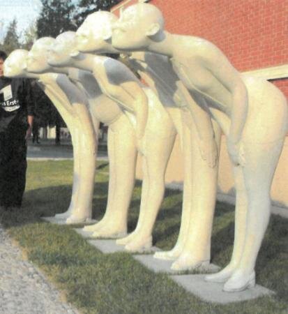 Esculturas / Sculptures · 4 Ob 166/25b